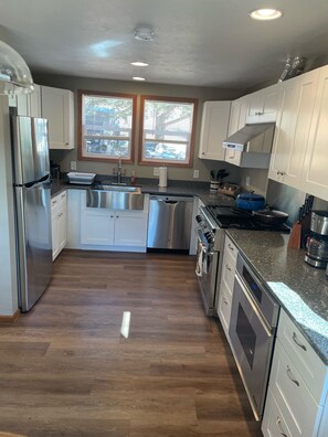 Microwave, oven, stovetop, dishwasher