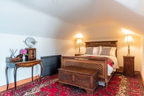 1 bedroom, Internet, bed sheets - perfect for two people (Clarecastle)