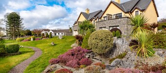 2 bedroomed home just steps from Kenmare town