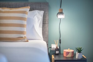 都會雙人房 | 書桌、筆電工作空間、免費無線上網