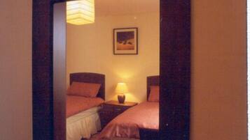 3 makuuhuonetta, internet, vuodevaatteet