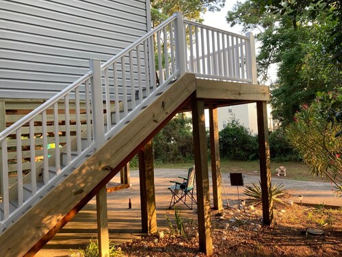 The Salty Hammock sound side Cottage with amazing sunset and water views