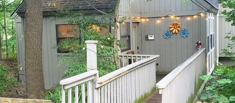 CozyBearCave at Lake Laura