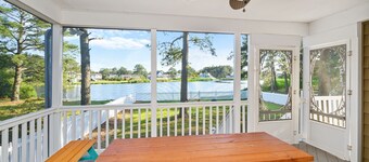 Teal Cottage - Welcome to your Dream Vacation!