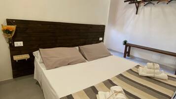 1 chambre, coffres-forts dans les chambres, fer et planche Ă repasser