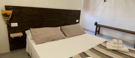 1 Schlafzimmer, Zimmersafe, Bügeleisen/Bügelbrett, kostenloses WLAN