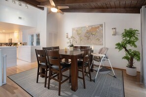 تناول الطعام