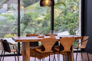 Dining - Luxury House next to Guatapé reservoir wtih Jacuzzi and tennis court (Peñol)