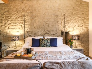 Casa de campo | 3 habitaciones, decoración personalizada y muebles diferentes 