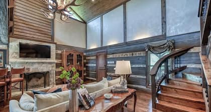 Luxury 23-ac Ranch Casita w/Hot tub!