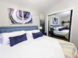 2 camere, una scrivania, Wi-Fi gratuito, lenzuola