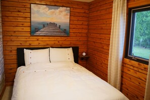 3 Schlafzimmer, Schreibtisch, Bügeleisen/Bügelbrett, kostenloses WLAN