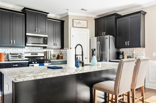 Private Backyard | Park Circle | The Sandy Palm!