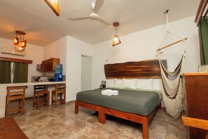 Room - SUUCILHA (Valladolid)
