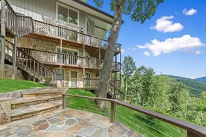 Exterior - STUNNING VIEWS!!! LUXURY MT VISTA LODGE CLOSE TO DOWNTOWN & HIGHLANDS (Franklin)