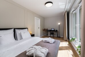 Apartamento Deluxe, 1 habitación | Ropa de cama de alta calidad, caja fuerte, decoración individual