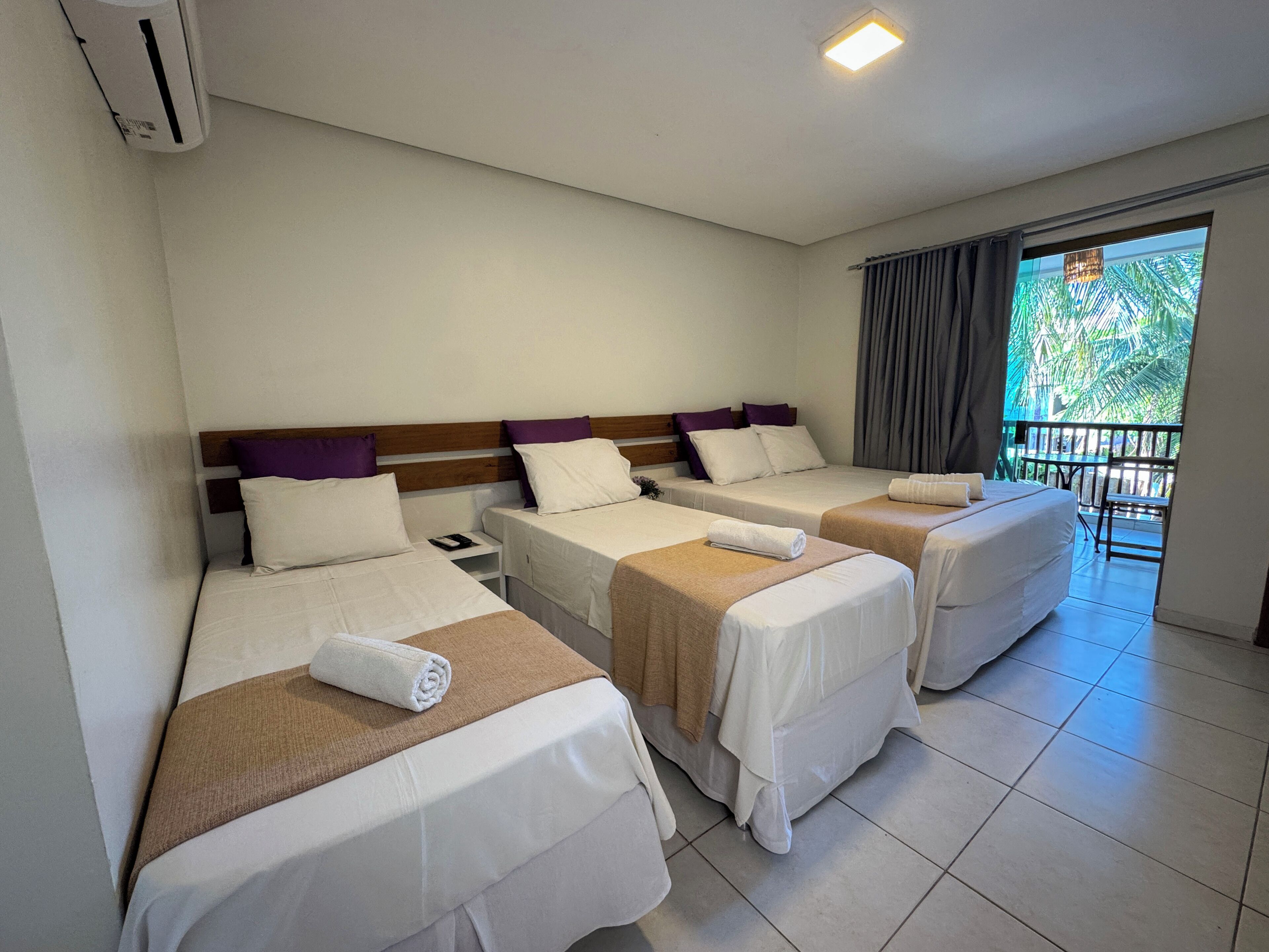 Family Quadruple Room | Minibar, free WiFi