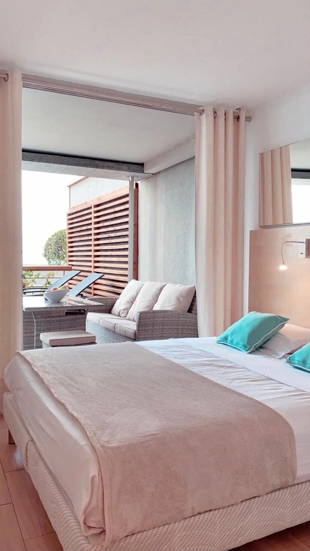 Individually furnished, blackout drapes, free WiFi, bed sheets