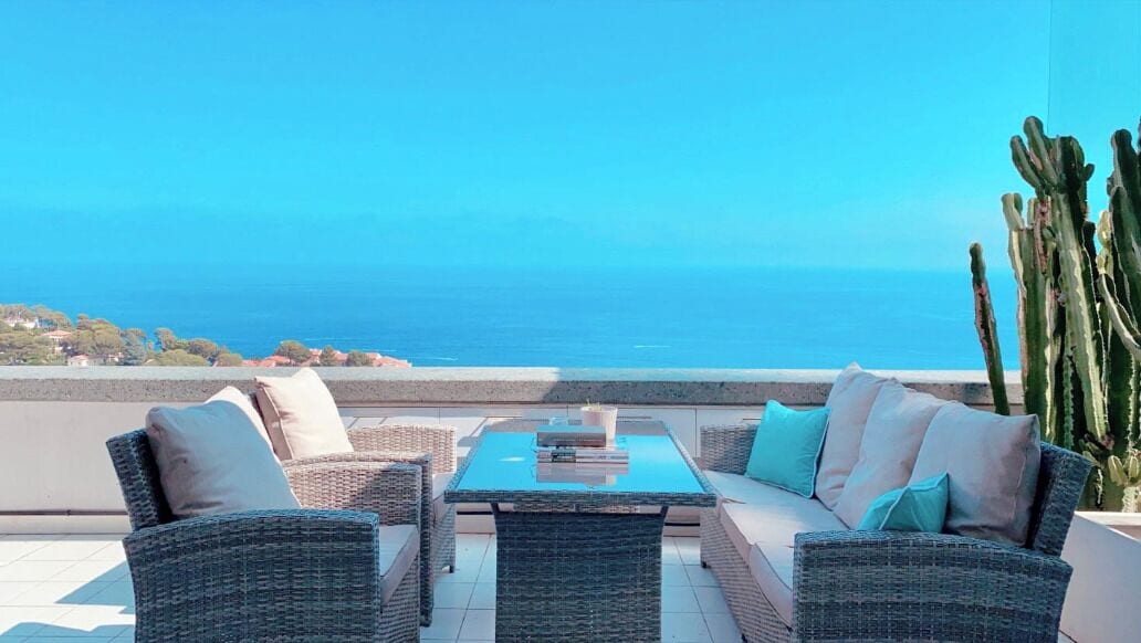 Corner 1 Bedroom 35m2 by the POOL | ビーチ / オーシャン ビュー