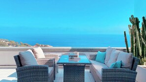 Corner 1 Bedroom 35m2 by the POOL | Beach/ocean view