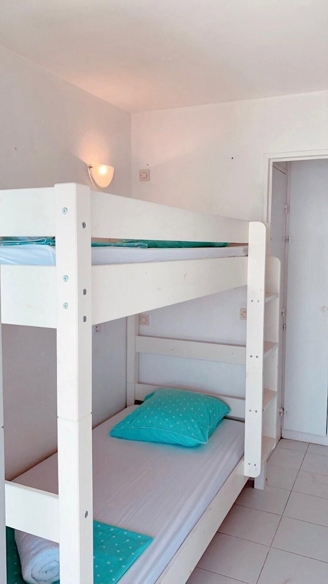 Individually furnished, blackout drapes, free WiFi, bed sheets