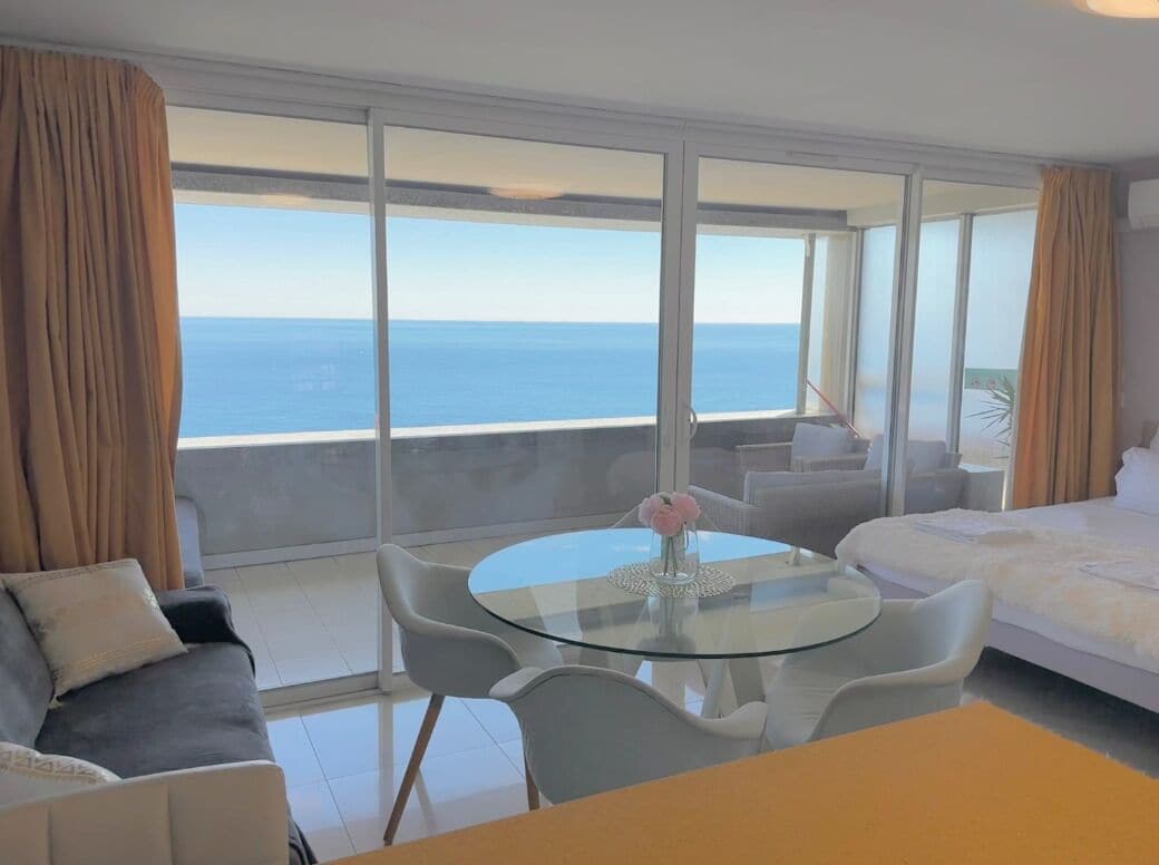 Open Studio 28m2 | Living area | 55-inch flat-screen TV with digital channels, TV