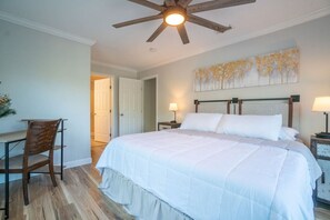 4 bedrooms, desk, iron/ironing board, WiFi