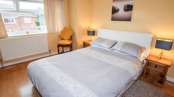 Cottage | 3 bedrooms, individually decorated, individually furnished, free WiFi