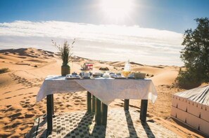 Ristorazione all'aperto