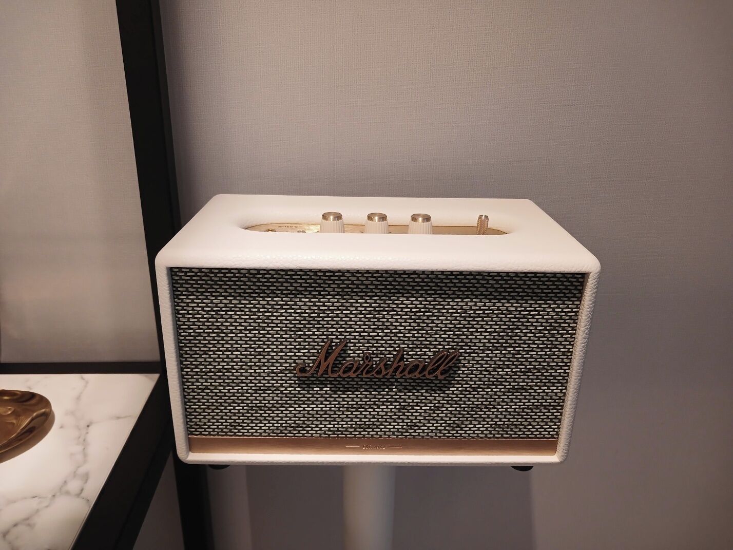 business studio suite | premium bedding, down duvets, pillow-top beds, free minibar