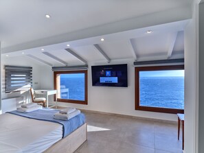 5 chambres, bureau, fer et planche à repasser, Wi-Fi gratuit