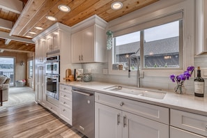 Fridge, microwave, oven, stovetop - Private Beachfront Home w/ Hot Tub - Walk to Restaurants, Coffee and More! (Allyn)