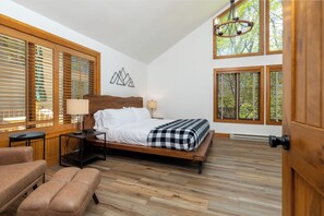 5 habitaciones, escritorio, tabla de planchar con plancha y wifi gratis