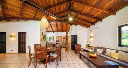 Private Villa Steps from the beach!