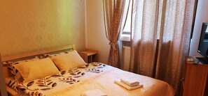 Apartment | 1 bedroom, iron/ironing board, free WiFi, bed sheets