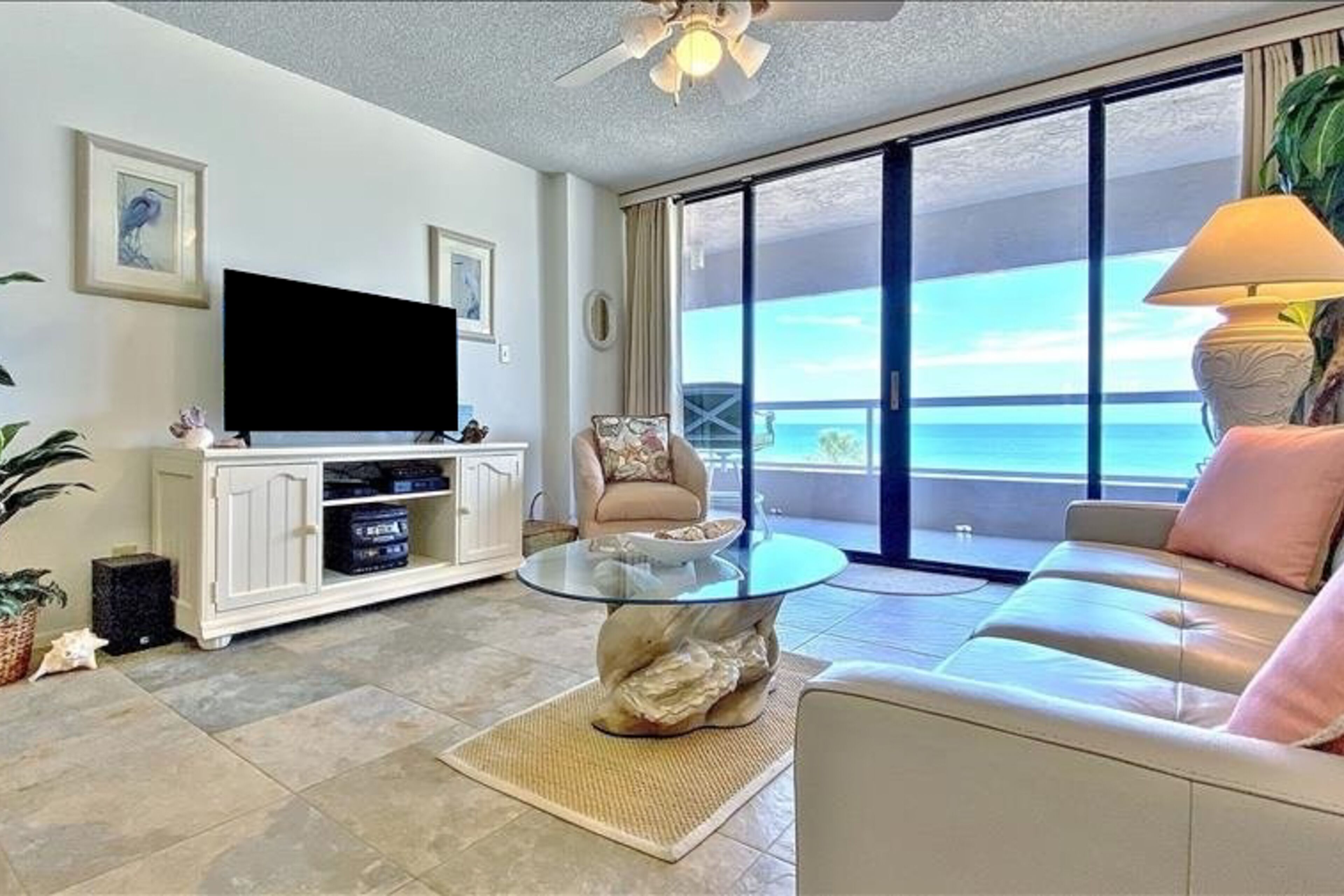 5th-floor beachfront condo with balcony, views, heated pool, sauna & hot tub