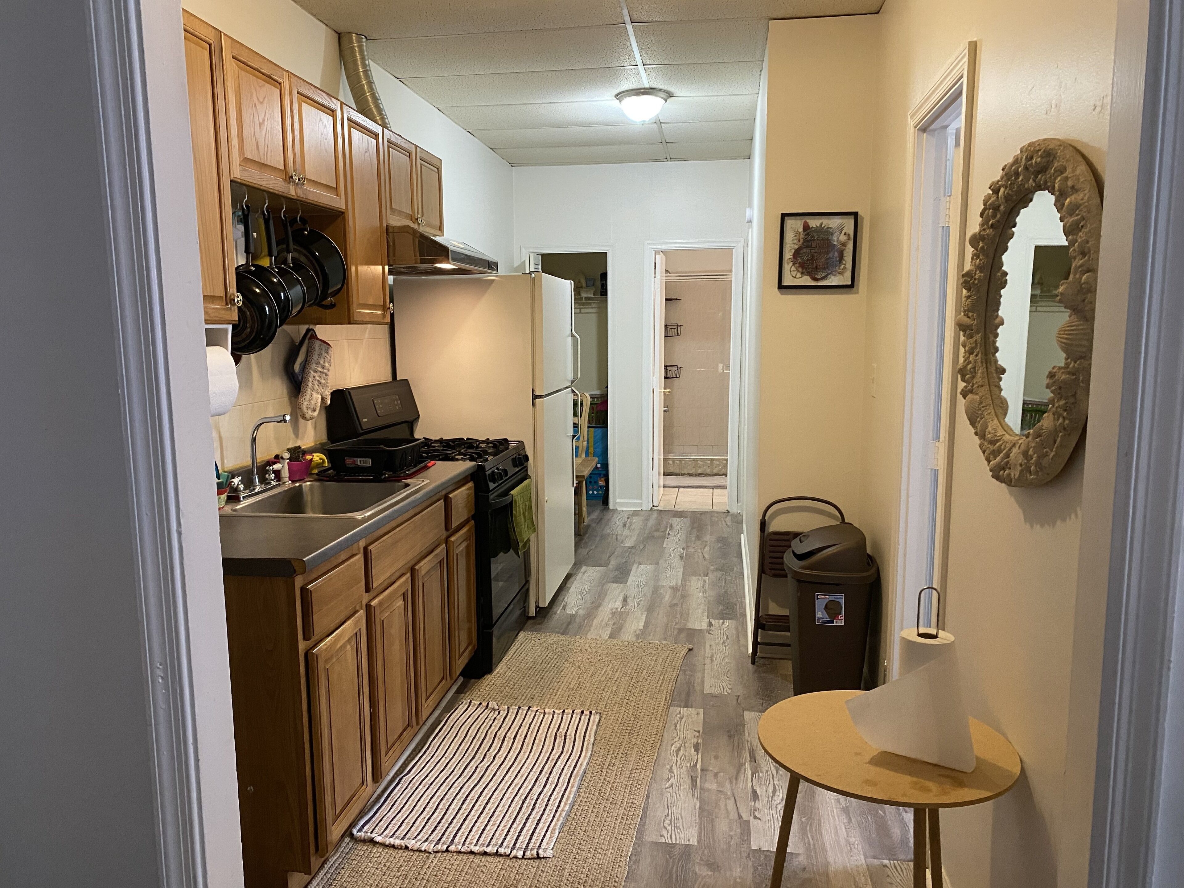 Micro-ondes, cafetière/bouilloire