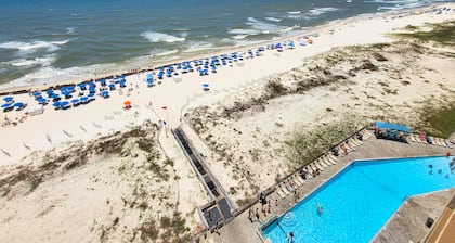 Beautifully renovated 2/2 Phoenix X Sleeps 8