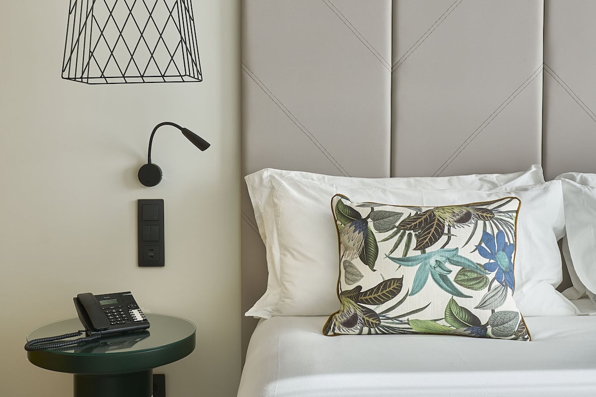 Couette en duvet d'oie, minibar, coffres-forts dans les chambres, bureau