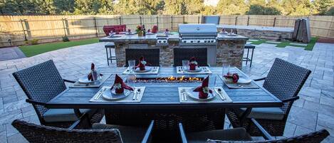 屋外ダイニングエリア