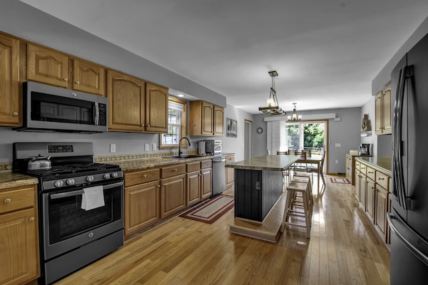 Micro-ondes, four, plaque de cuisson, lave-vaisselle