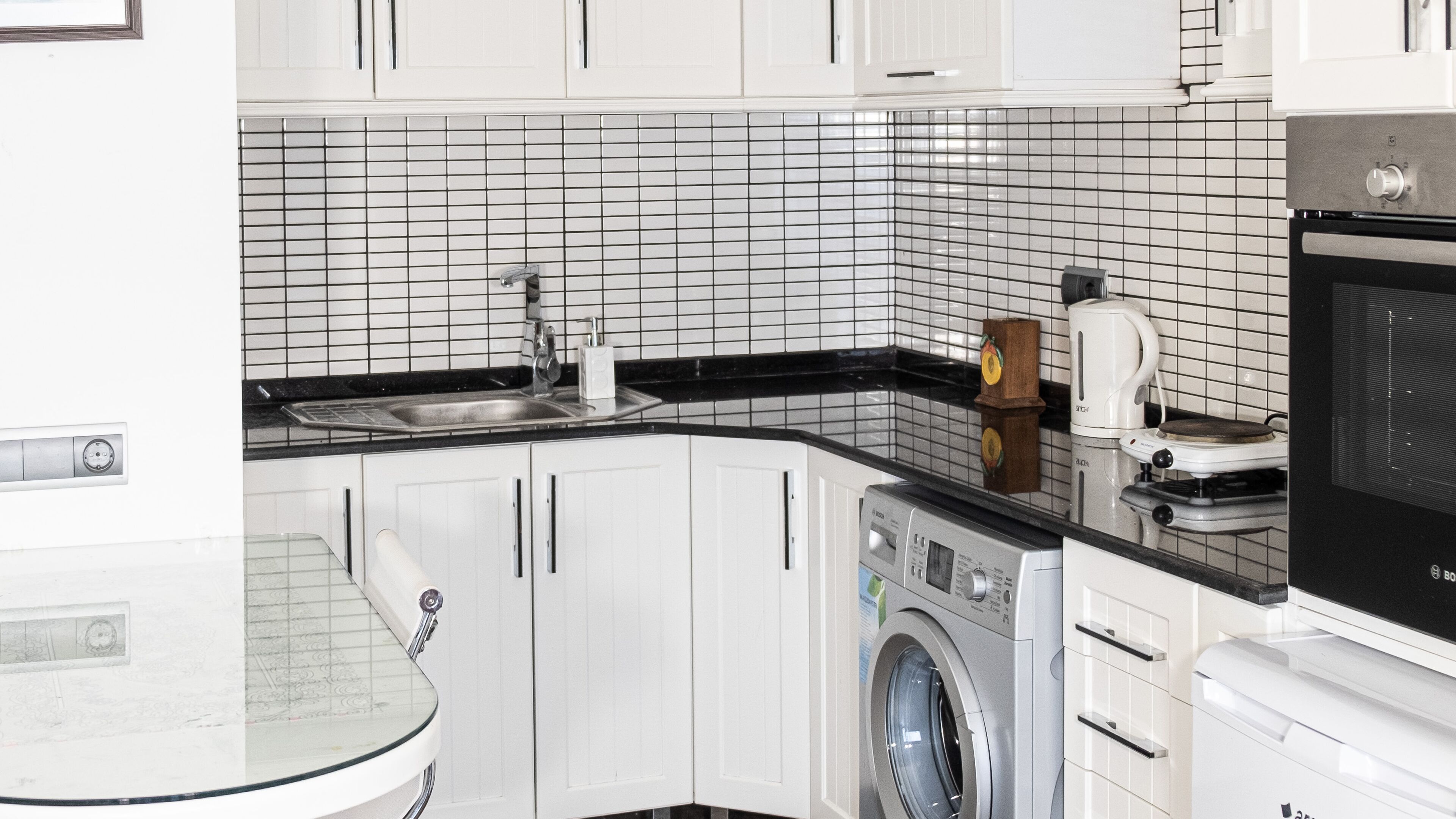 panoramic studio suite | private kitchen