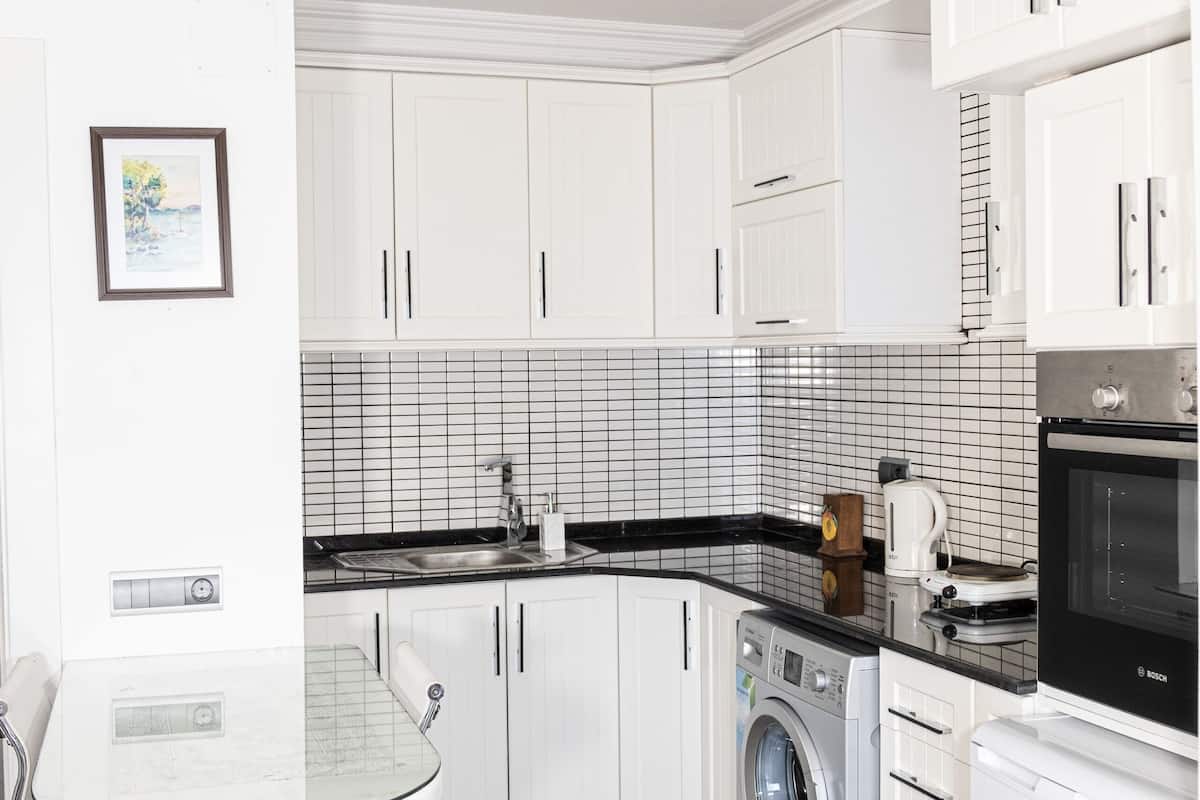 panoramic studio suite | 1 bedroom, frette italian sheets, premium bedding