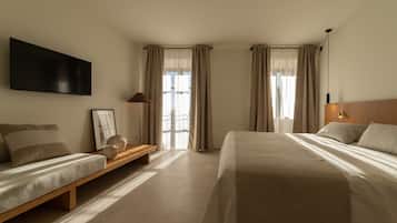 Chambre Deluxe (sofa) | Minibar, coffres-forts dans les chambres, bureau