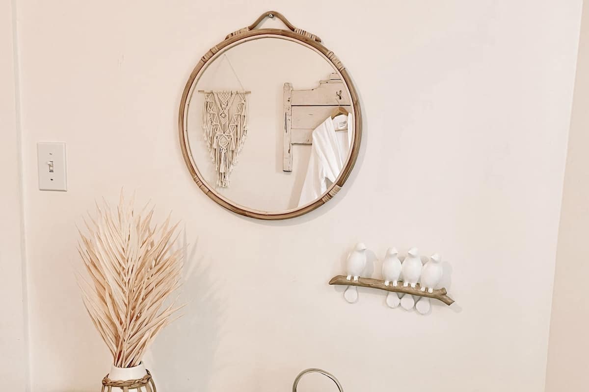 Design Apartment | 1 bedroom, premium bedding, down comforters, individually decorated
