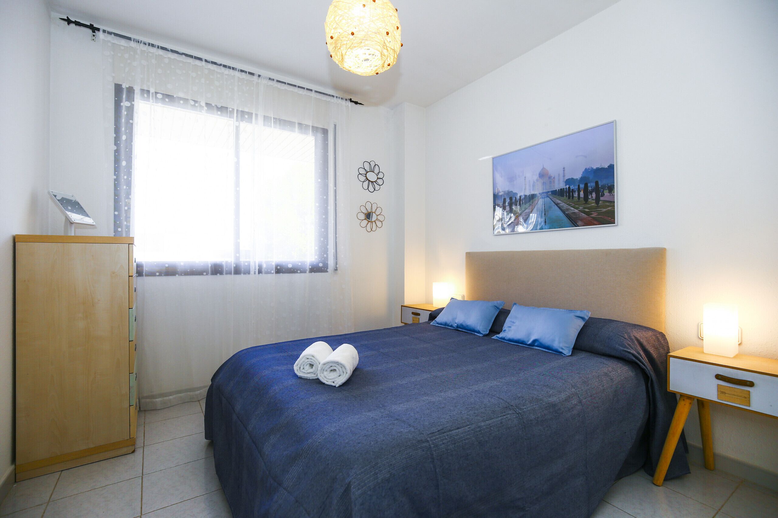 3 habitaciones, tabla de planchar con plancha y wifi gratis 