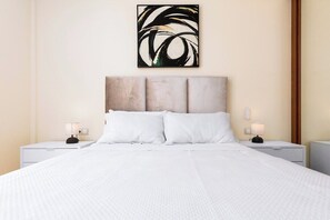 3 Schlafzimmer, Bügeleisen/Bügelbrett, WLAN, Bettwäsche