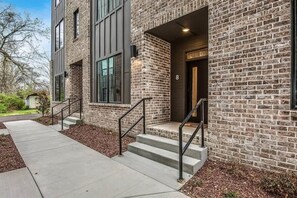 Exterior detail - Johnny & June House • Walk to Downtown Bars (Nashville)