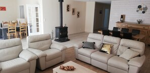 Smart TV, reproductor de DVD y estéreo