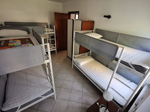 2 Schlafzimmer, kostenloses WLAN, Bettwäsche, Rollstuhlgeeignet